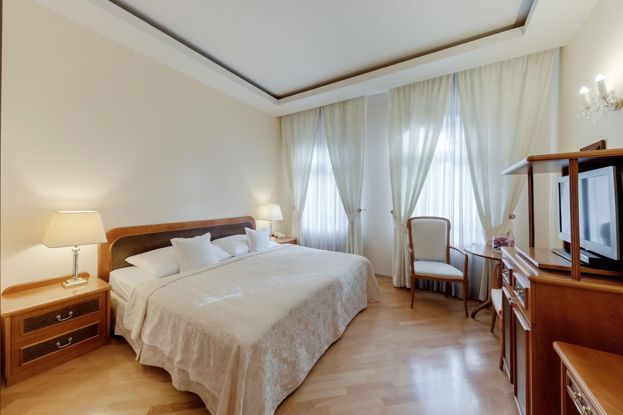 Louren Hotel Prague Luaran gambar