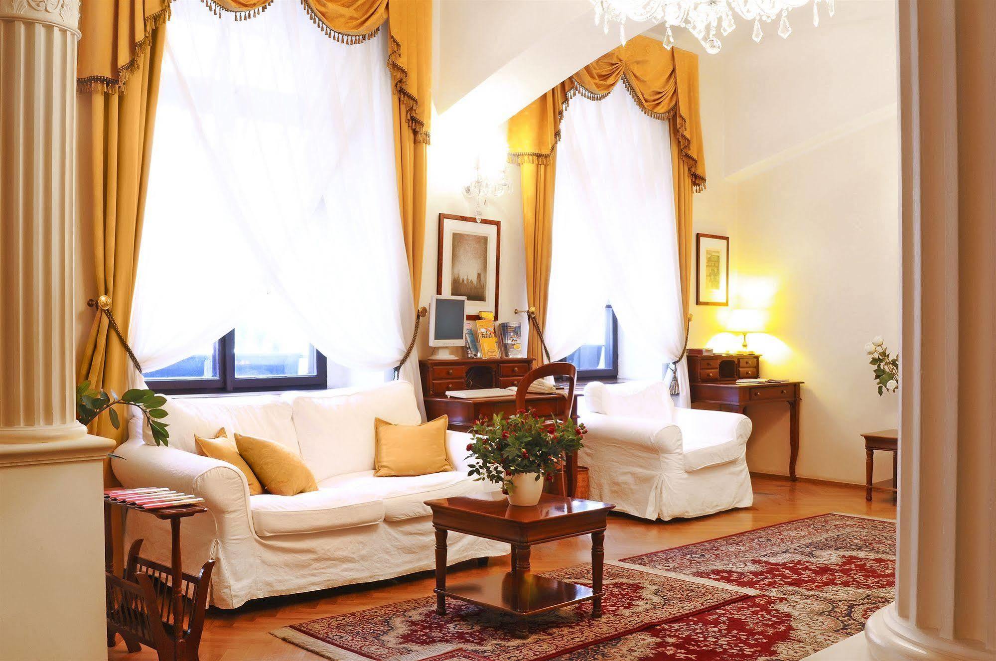 Louren Hotel Prague Luaran gambar