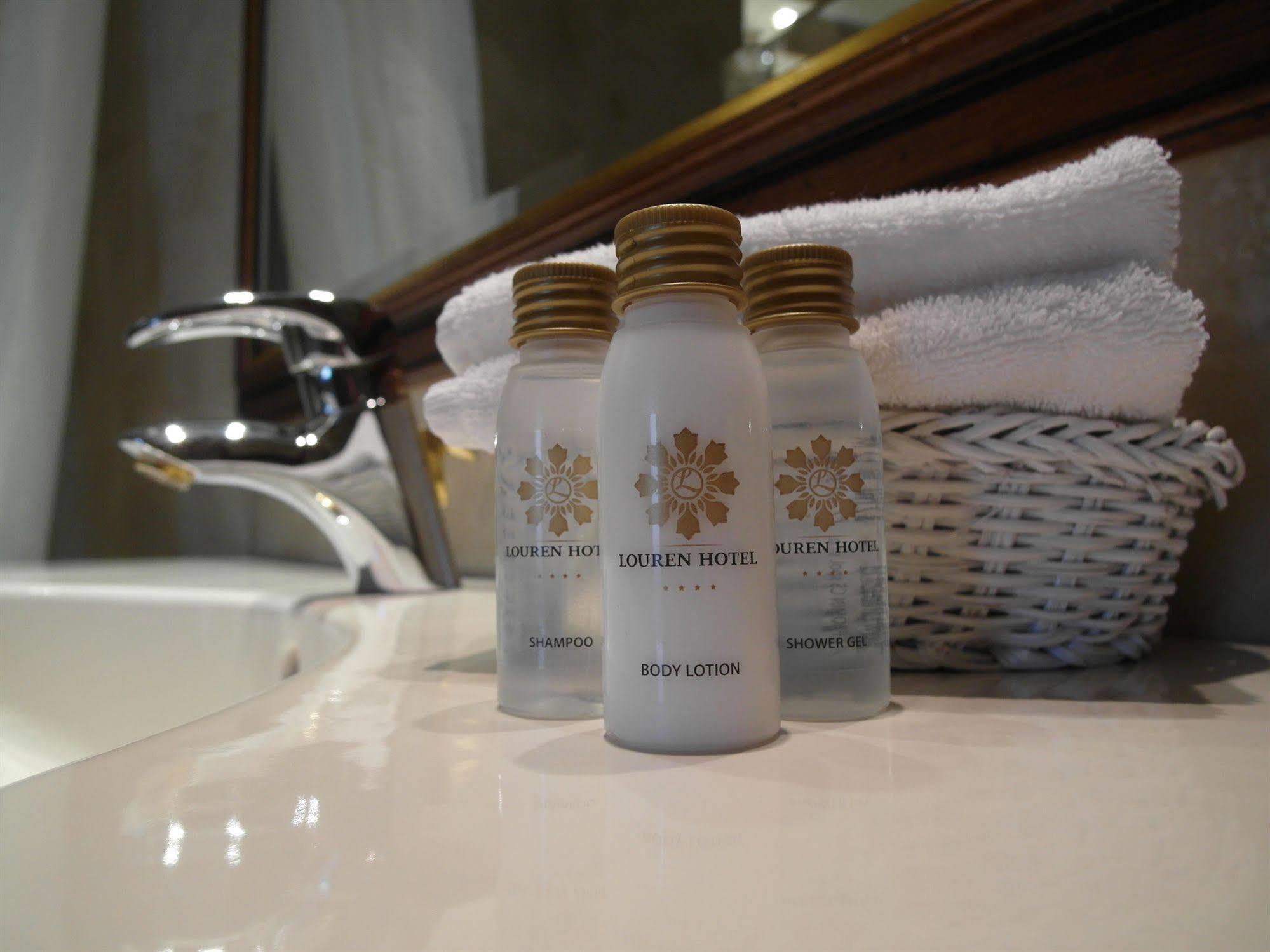 Louren Hotel Prague Luaran gambar