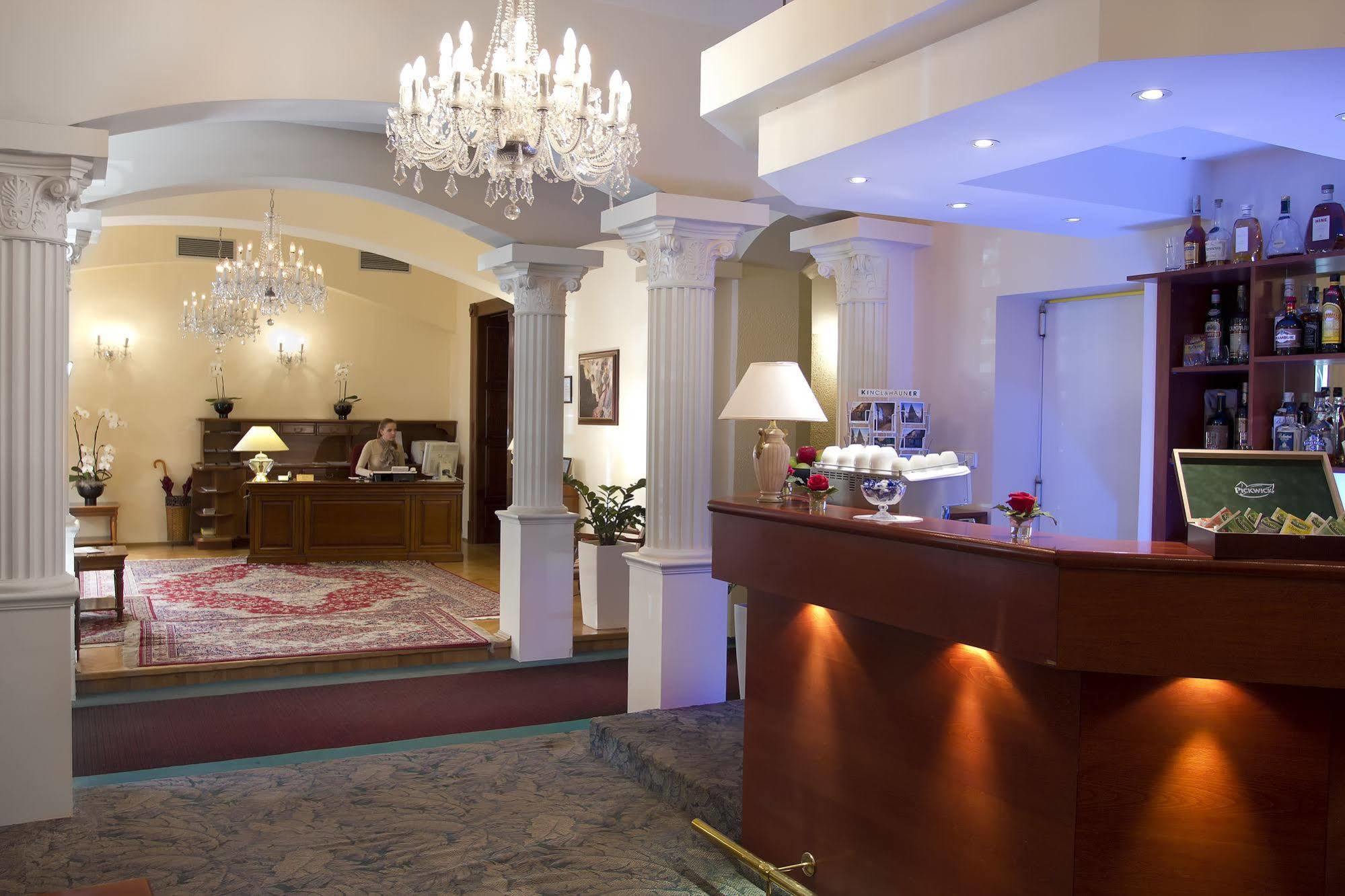 Louren Hotel Prague Luaran gambar