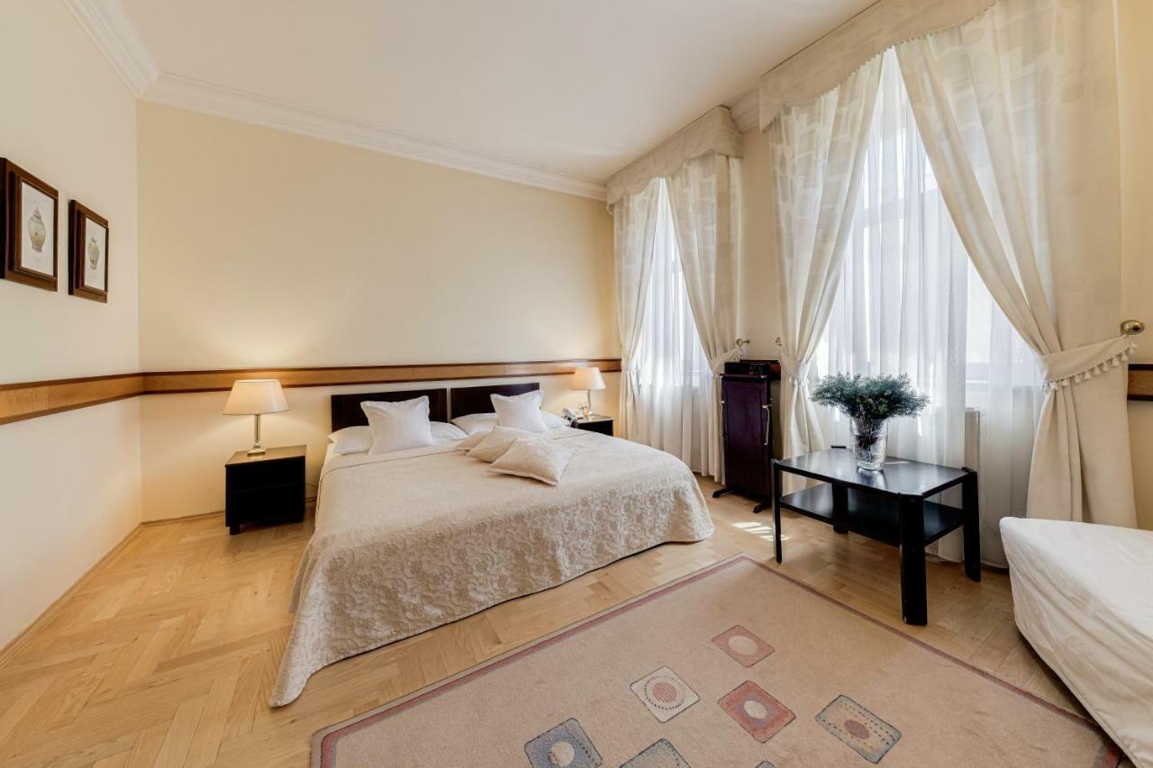 Louren Hotel Prague Luaran gambar