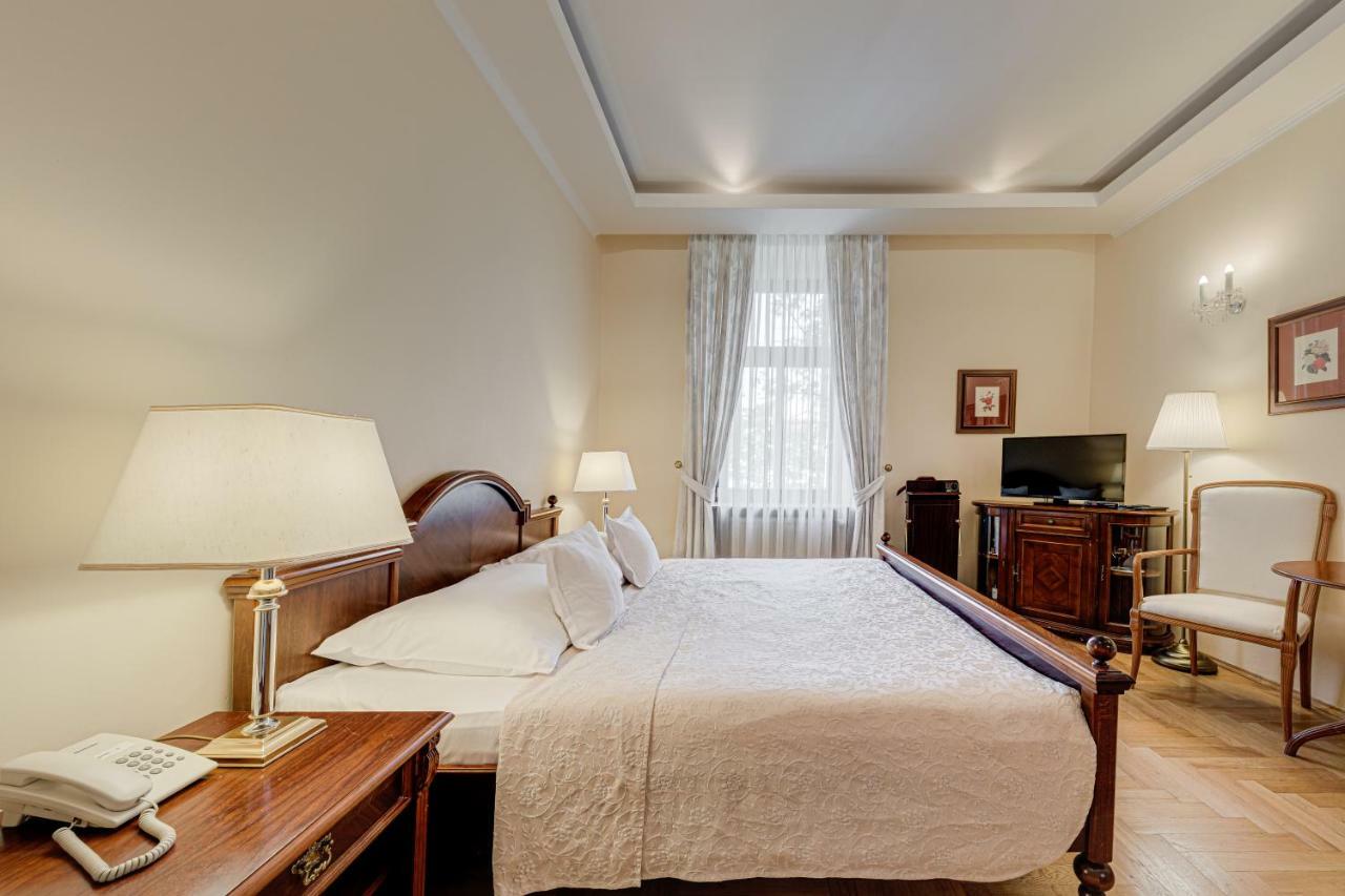 Louren Hotel Prague Luaran gambar